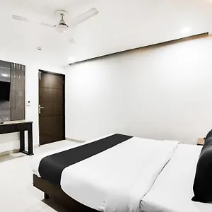 https://o-grand-peepal.hotelsdelhi.org