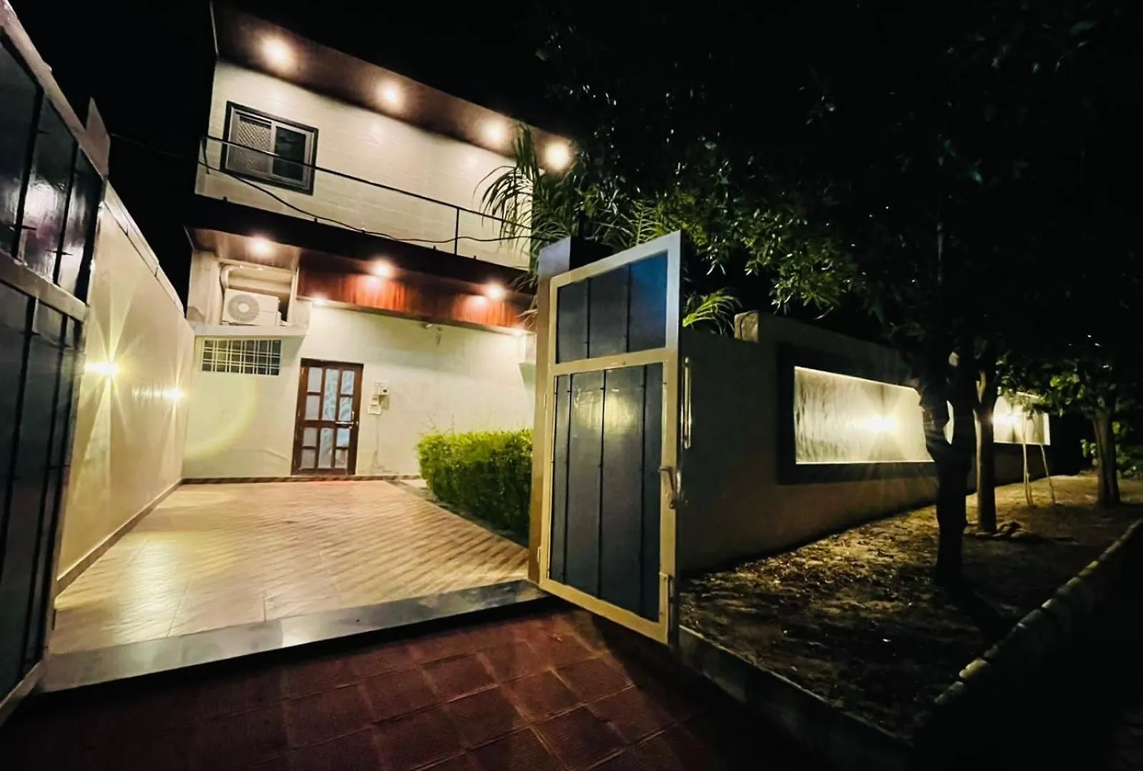 Mount Villa Udaipur 0*,  India